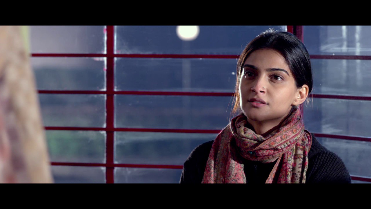 Raanjhanaa (2013) WEB-DL Hindi 1080p AVC DDP 5.1 ESub B4uHD.mkv.0003